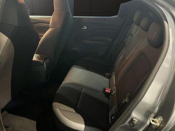NISSAN JUKE 1.6 N-Connecta SUV 5dr Petrol Hybrid Auto Euro 6 (143 ps)
