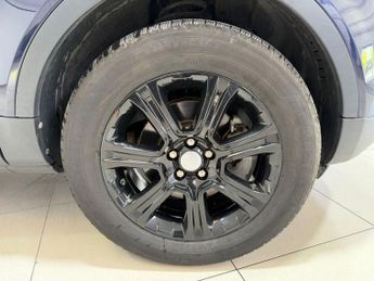 LAND ROVER RANGE ROVER EVOQUE 2.0 TD4 SE Tech SUV 5dr Diesel Auto 4WD Euro 6 (s/s) (180 ps)