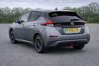 NISSAN LEAF 39kWh Tekna Hatchback 5dr Electric Auto (150 ps)