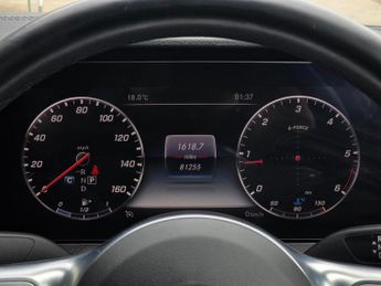 MERCEDES-BENZ E CLASS 2.0 E220d AMG Line Coupe 2dr Diesel G-Tronic+ Euro 6 (s/s) (194 