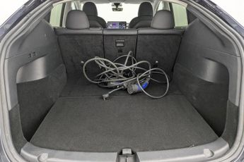 TESLA MODEL Y (Dual Motor) Long Range SUV 5dr Electric Auto 4WDE (384 bhp)