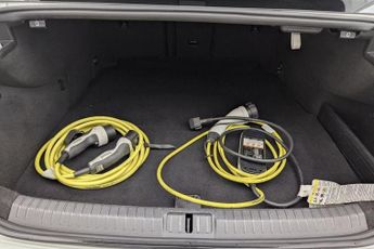 VOLKSWAGEN PASSAT 1.4 TSI 13kWh GTE Saloon 4dr Petrol Plug-in Hybrid DSG Euro 6 (s