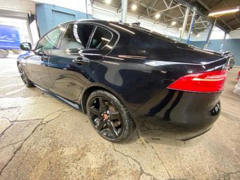 JAGUAR XE 2.0i GPF R-Sport Saloon 4dr Petrol Auto Euro 6 (s/s) (200 ps)