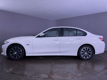 BMW 3 SERIES 2.0 330e 12kWh Sport Saloon 4dr Petrol Plug-in Hybrid Auto Euro 