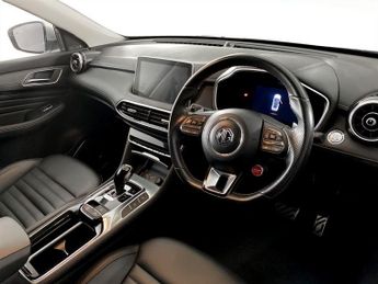 MG MG HS 1.5 T-GDI Trophy SUV 5dr Petrol DCT Euro 6 (s/s) (162 ps)