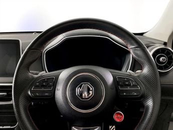 MG MG HS 1.5 T-GDI Trophy SUV 5dr Petrol DCT Euro 6 (s/s) (162 ps)