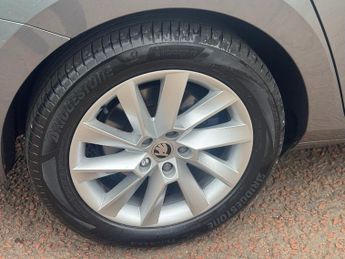 SKODA SUPERB 1.5 TSI ACT SE Technology Hatchback 5dr Petrol DSG Euro 6 (s/s) 