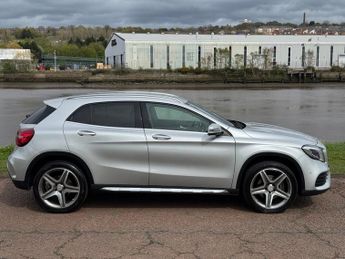 MERCEDES-BENZ GLA DIESEL HATCHBACK 2.1 GLA220d AMG Line (Premium) SUV 5dr Diesel 7G-DCT 4MATIC Euro