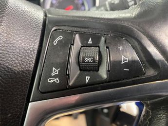 VAUXHALL MOKKA 1.4T SE SUV 5dr Petrol Auto 2WD Euro 5 (140 ps)