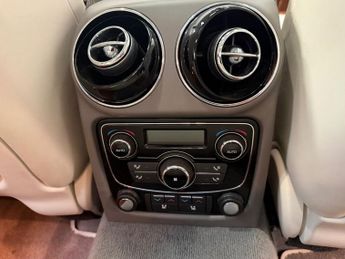 JAGUAR XJ 3.0d V6 Portfolio Saloon 4dr Diesel Auto Euro 6 (s/s) (300 ps)