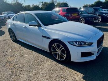 JAGUAR XE 2.0d R-Sport Saloon 4dr Diesel Auto Euro 6 (s/s) (180 ps)