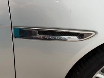 JAGUAR XE 2.0 GTDi Prestige Saloon 4dr Petrol Auto Euro 6 (s/s) (200 ps)