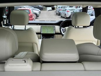LAND ROVER RANGE ROVER 4.4 P530 V8 Autobiography SUV 5dr Petrol Auto 4WD Euro 6 (s/s) (