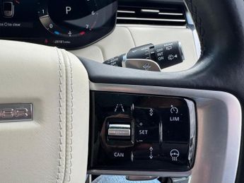 LAND ROVER RANGE ROVER 4.4 P530 V8 Autobiography SUV 5dr Petrol Auto 4WD Euro 6 (s/s) (