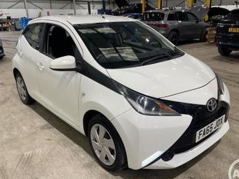 Toyota AYGO 1.0 VVT-i x-play Hatchback 5dr Petrol Manual Euro 5 Euro 5 (68 p