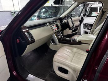 LAND ROVER RANGE ROVER 3.0 TD V6 Vogue SUV 5dr Diesel Auto 4WD Euro 6 (s/s) (258 ps)