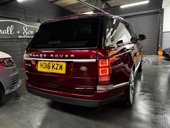 LAND ROVER RANGE ROVER 3.0 TD V6 Vogue SUV 5dr Diesel Auto 4WD Euro 6 (s/s) (258 ps)