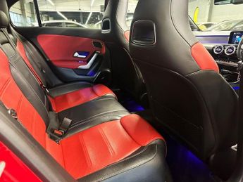 MERCEDES-BENZ A-CLASS 2.0 A35 AMG (Premium Plus) Hatchback 5dr Petrol SpdS DCT 4MATIC 