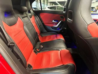 MERCEDES-BENZ A-CLASS 2.0 A35 AMG (Premium Plus) Hatchback 5dr Petrol SpdS DCT 4MATIC 