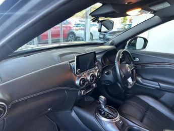 NISSAN JUKE 1.6 Tekna SUV 5dr Petrol Hybrid Auto Euro 6 (143 ps) F/S/H! 1 OW