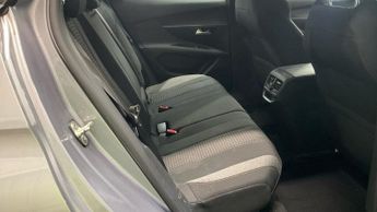 PEUGEOT 3008 1.2 PureTech Active SUV 5dr Petrol EAT Euro 6 (s/s) (130 ps)