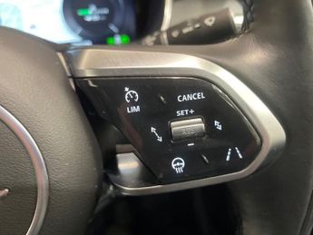 JAGUAR I-PACE 400 90kWh SE SUV 5dr Electric Auto 4WD (400 ps)