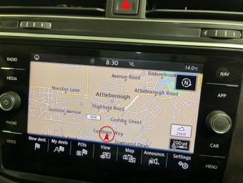 VOLKSWAGEN TIGUAN 2.0 TDI SEL SUV 5dr Diesel DSG Euro 6 (s/s) (150 ps)