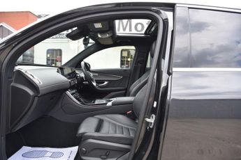 MERCEDES-BENZ EQC EQC 400 80kWh AMG Line (Premium) SUV 5dr Electric Auto 4MATIC (4
