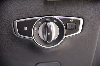 MERCEDES-BENZ EQC EQC 400 80kWh AMG Line (Premium) SUV 5dr Electric Auto 4MATIC (4