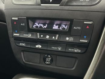 HONDA CR-V 2.2 i-DTEC EX SUV 5dr Diesel Manual 4WD Euro 5 (150 ps)