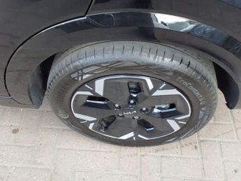 KIA NIRO 4 5d 202 BHP