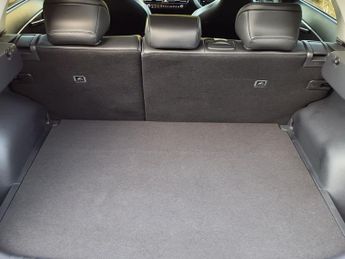 KIA NIRO 4 5d 202 BHP