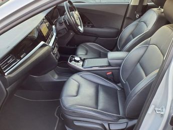 KIA NIRO 64kWh 4 SUV 5dr Electric Auto (201 bhp)