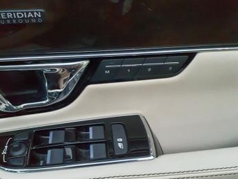 JAGUAR XJ 3.0d V6 XJ50 Saloon 4dr Diesel Auto Euro 6 (s/s) (300 ps)