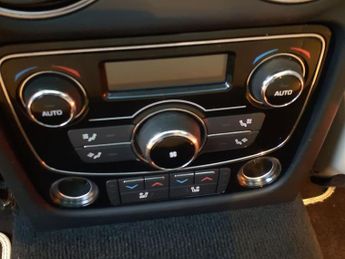 JAGUAR XJ 3.0d V6 XJ50 Saloon 4dr Diesel Auto Euro 6 (s/s) (300 ps)