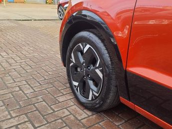 KIA NIRO 64.8kWh 4 SUV 5dr Electric Auto (201 bhp)