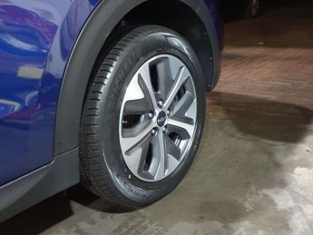 KIA NIRO 64kWh 2 SUV 5dr Electric Auto (201 bhp)