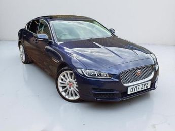 Jaguar XE 2.0d Portfolio Saloon 4dr Diesel Auto AWD Euro 6 (s/s) (180 ps)