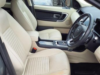 LAND ROVER DISCOVERY SPORT 2.0 TD4 HSE Luxury SUV 5dr Diesel Auto 4WD Euro 6 (s/s) (180 ps)