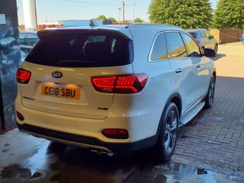 KIA SORENTO 2.2 CRDi GT-Line SUV 5dr Diesel Auto AWD Euro 6 (s/s) (197 bhp)