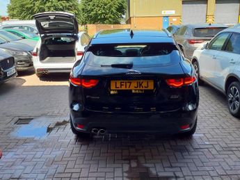 JAGUAR F-PACE 2.0 D180 Portfolio SUV 5dr Diesel Auto AWD Euro 6 (s/s) (180 ps)