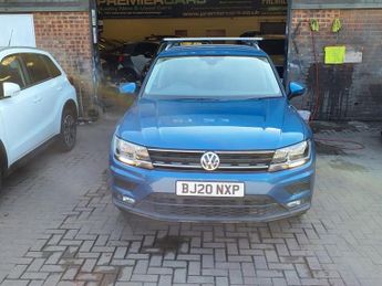 VOLKSWAGEN TIGUAN 2.0 TDI Match SUV 5dr Diesel DSG Euro 6 (s/s) (150 ps)
