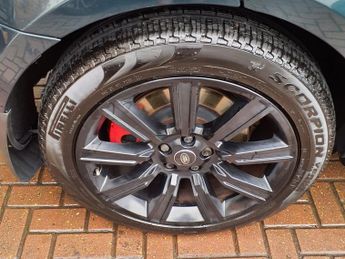 LAND ROVER RANGE ROVER SPORT 3.0 SD V6 HSE Dynamic SUV 5dr Diesel Auto 4WD Euro 6 (s/s) (306 