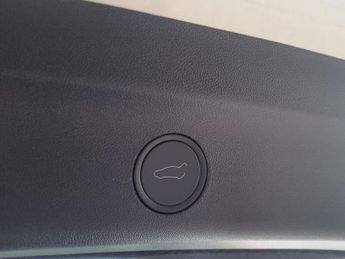 TESLA MODEL Y SUV 5dr Electric Auto RWD (346 ps)