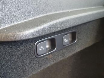 TESLA MODEL Y SUV 5dr Electric Auto RWD (346 ps)