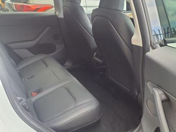 TESLA MODEL Y SUV 5dr Electric Auto RWD (346 ps)