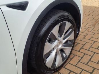 TESLA MODEL Y SUV 5dr Electric Auto RWD (346 ps)