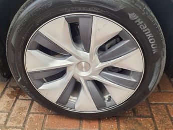 TESLA MODEL Y SUV 5dr Electric Auto RWD (346 ps)