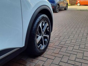 KIA SPORTAGE 1.6 h T-GDi 3 SUV 5dr Petrol Hybrid Auto Euro 6 (s/s) (226 bhp)