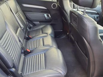 LAND ROVER DISCOVERY 3.0 D250 MHEV R-Dynamic SE SUV 5dr Diesel Auto 4WD Euro 6 (s/s) 
